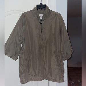 Izod quarter-zip winder breaker.